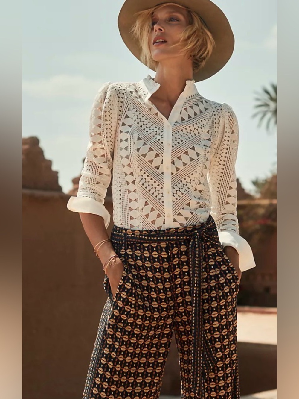 Anthropologie Laced Sheer
Blouse with Eyelet Details/ woman’s 23”✨Host Pick